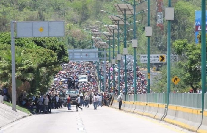 “Nos dieron su confianza”: AMLO agradece a población del sur de México por frenar bloqueos