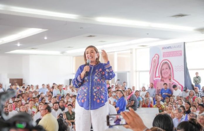 Presidente de México desafía orden del INE y critica de nuevo a Xóchitl Gálvez