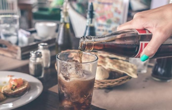 Venta de refrescos pirata: un problema que se consume a plena luz del día en México