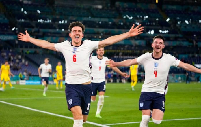 La UEFA sanciona a la selección ucraniana por el comportamiento racista de sus aficionados