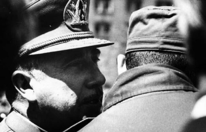 Justicia chilena ordena indemnizar a mujer que fue torturada de adolescente en dictadura