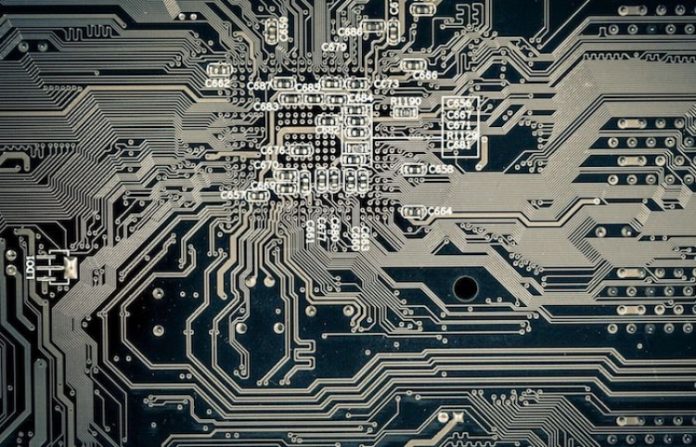 Alemania recibe 5.000 millones de euros de la CE para construir una planta de microchips