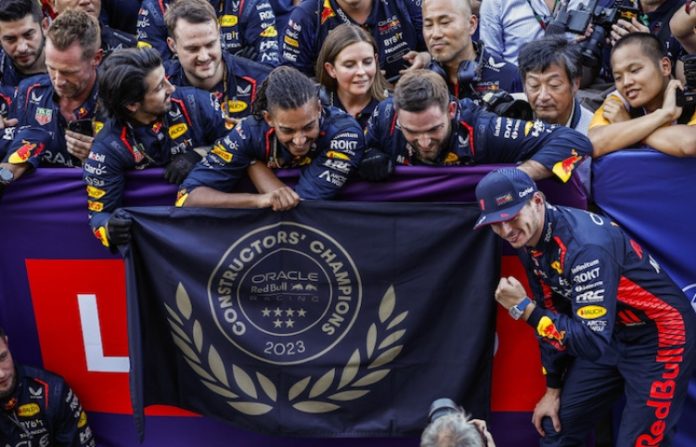 Max Verstappen gana en Japón y sella el sexto título de constructores para Red Bull Racing