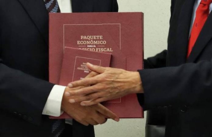 Paquete Económico del Ejecutivo Federal endeuda a México: Jorge Romero