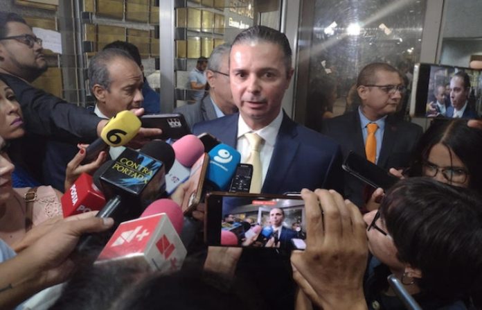 Permanece Congreso en pugna al arrancar Periodo Ordinario