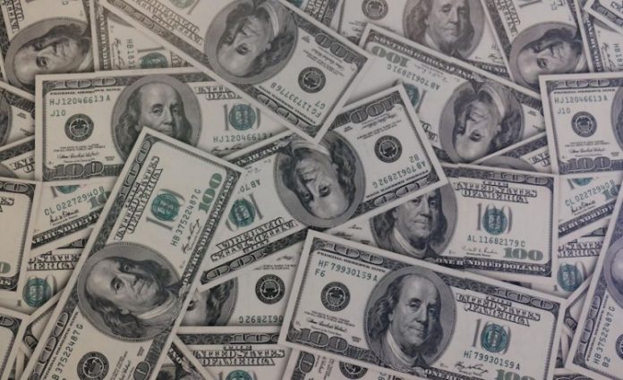 FMI aclara que dolarizar Argentina no sustituye necesidad de políticas sólidas