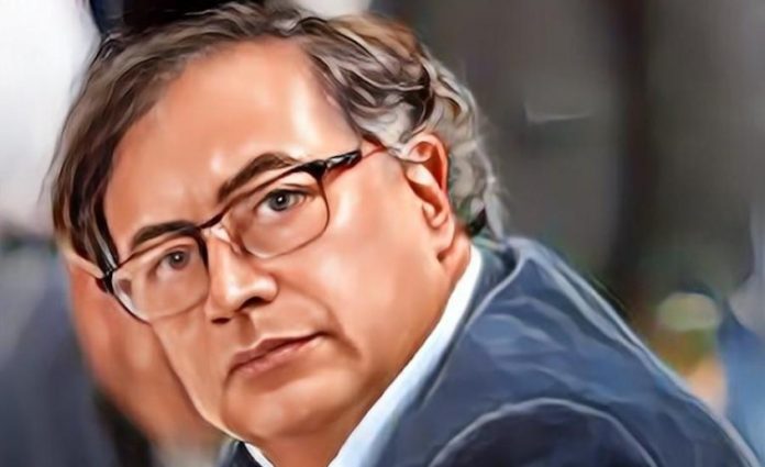 Presidente de Colombia anuncia hallazgo de hornos usados para desaparecer personas