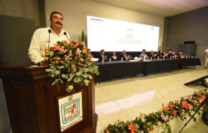 Logra alcalde de Los Ramones apoyo para saldar deuda ante SAT y reactivar producción agrícola