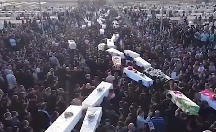 VIDEO: Ascienden a 98 los fallecidos en un incendio ocurrido en una boda en Irak