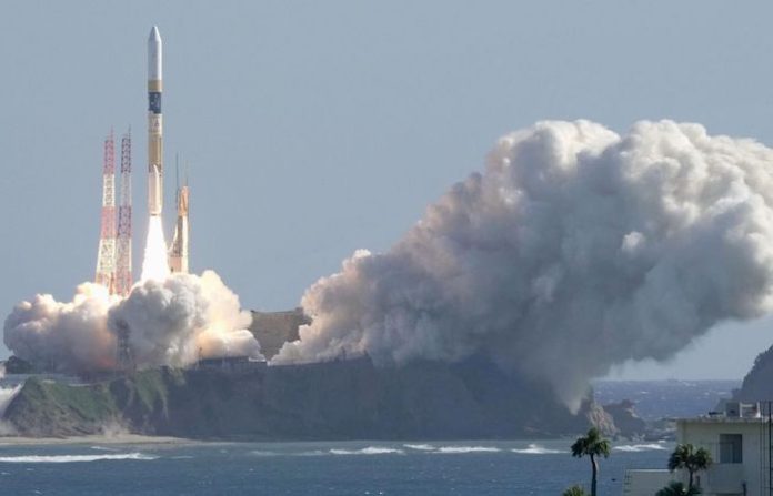 El primer módulo lunar japonés entra en la órbita de transferencia lunar