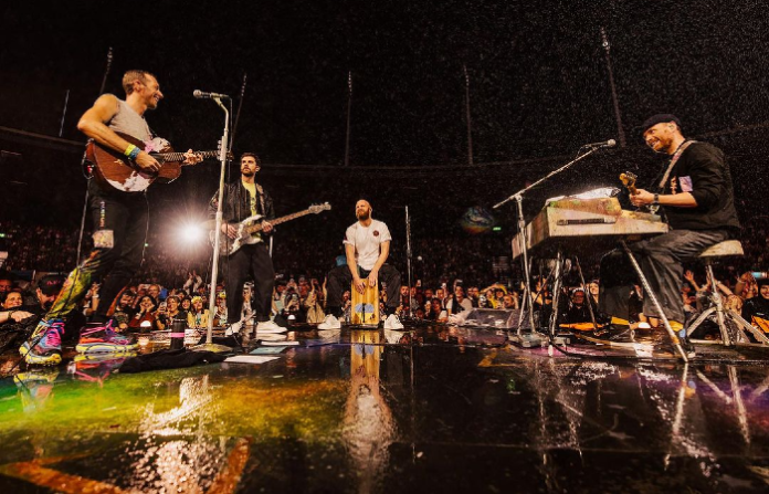 Contrademanda Coldplay a exmánager Dave Holmes