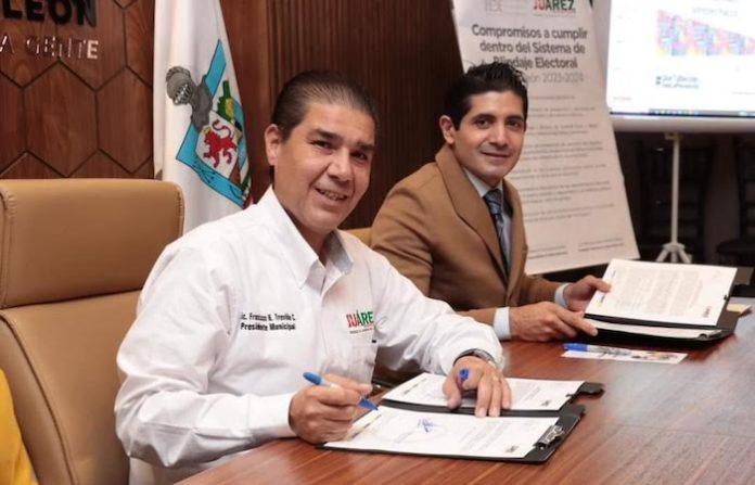Firma Juárez carta compromiso con la FEDE NL