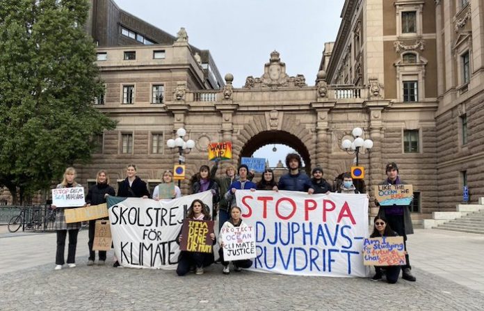 Greta Thunberg y ecoactivistas se manifiestan en Oslo contra el uso de aerogeneradores