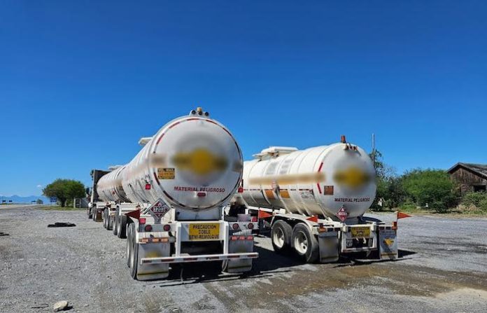 Recuperan 234 mil litros de combustible en NL