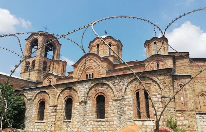 El papa Francisco pide proteger los monasterios de Nagorno Karabaj