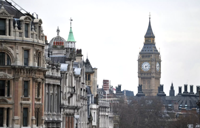 Número de personas sin hogar en el Reino Unido aumenta un 15,8%