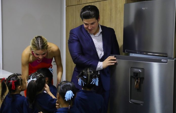 A dos años de Gobierno, Mariana Rodríguez y Samuel García transforman Capullos Renace