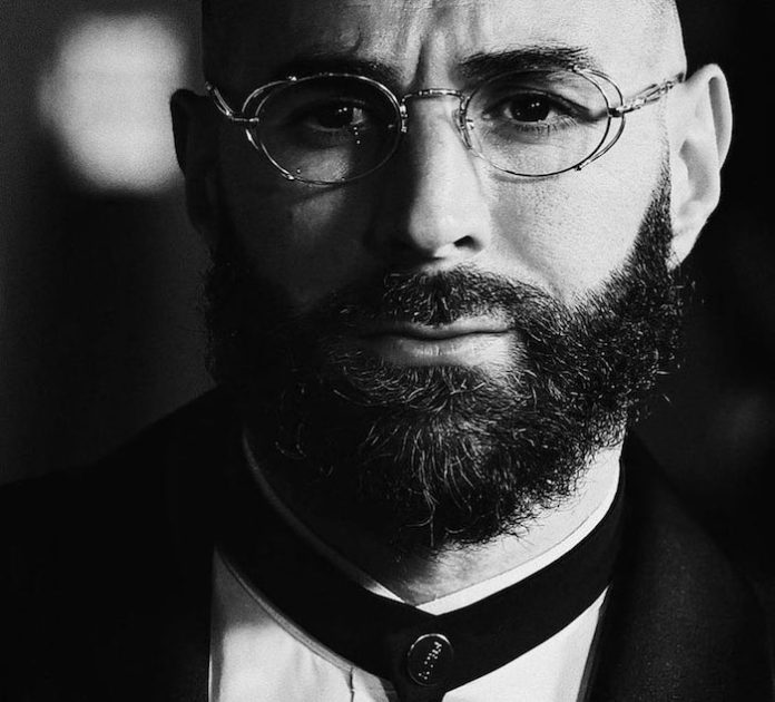 Video: Piden retirar la nacionalidad francesa a Benzema por supuestos vínculos con grupo islamista radical