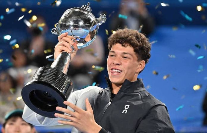 Shelton Conquista Su Primer Título En Tokio