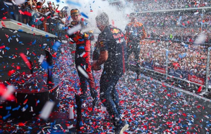 Max Verstappen gana en reñido GP de Estados Unidos por delante de Lewis Hamilton y Landon Norris