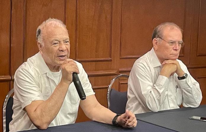 Invita PT al autor del lema “Otro mundo es posible