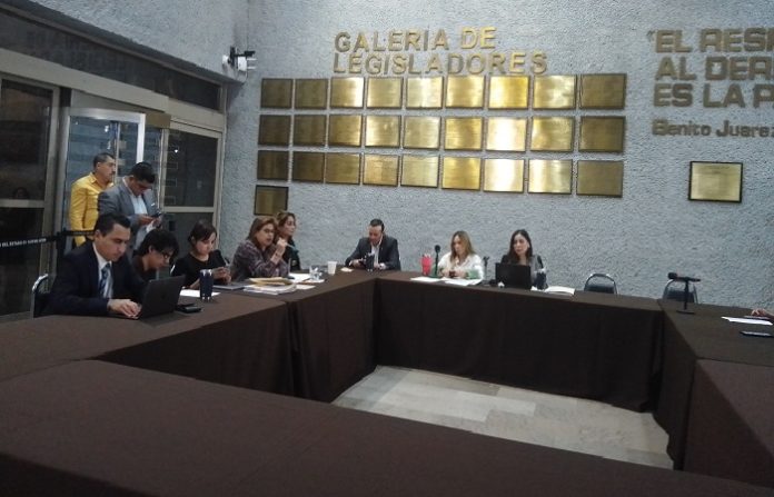 Continuará Congreso juicio político contra Javier Navarro