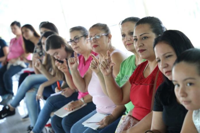 Capacitará San Nicolás a ciudadanos en Lengua de Señas Mexicana