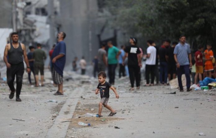 Más de 2.300 niños muertos en Gaza desde la escalada palestino-israelí, según Unicef