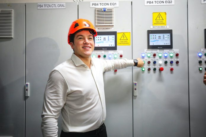 Enciende Gobernador Samuel García segundo bombeo de Acueducto Cuchillo II