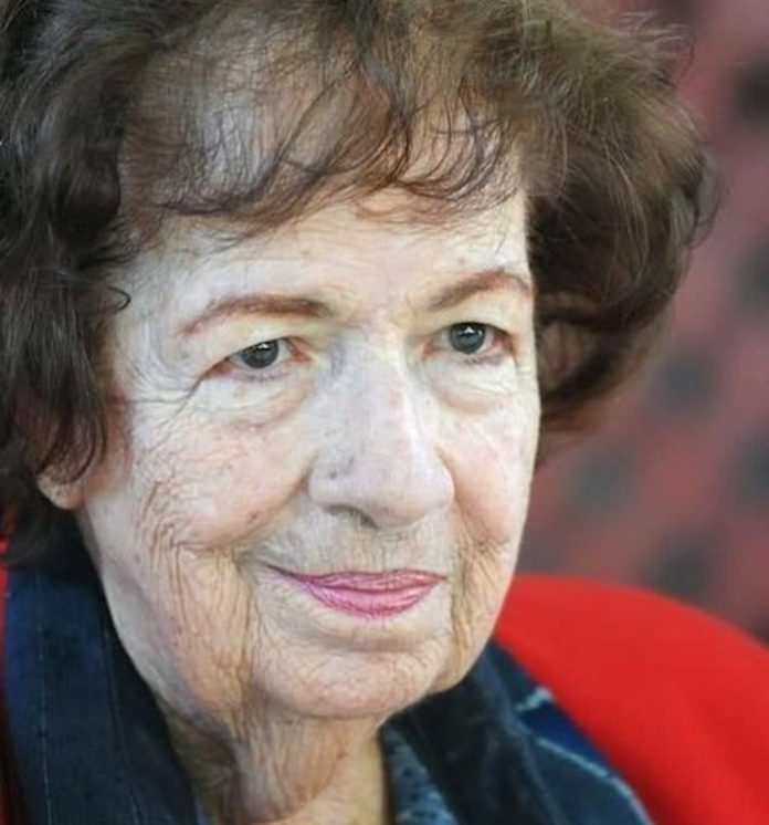 Fallece intelectual cubana que protagonizó espacio televisivo durante 50 años