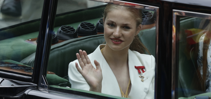 Video: La Princesa Leonor de Asturias jura a la Constitución Española, al cumplir la mayoría de edad
