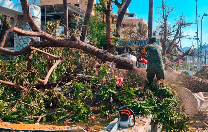 Aumentan a 46 los muertos y a 58 desaparecidos en México por el paso de huracán Otis