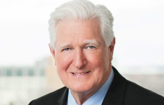 Exlegislador de EU cobra 25.000 dlls. mensuales a Ucrania para lobby a favor de Kiev