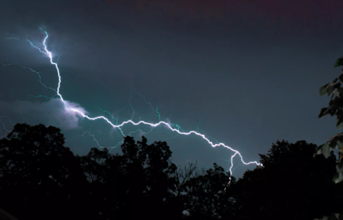 Científicos explican la gran potencia de superrayos y por qué se producen en áreas particulares