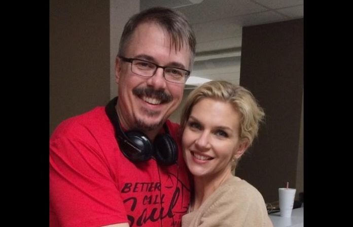 Regresa Vince Gilligan a trabajar en serie protagonizada por Rhea Seehorn