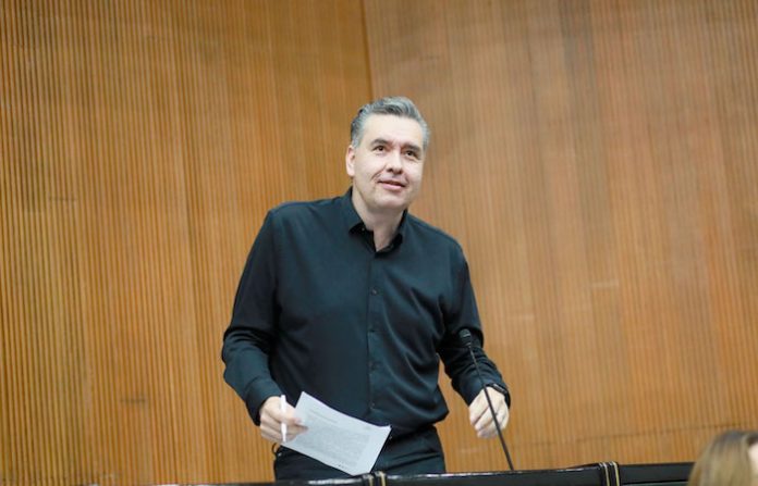 Waldo insiste presentar más iniciativas por bancada en el Congreso