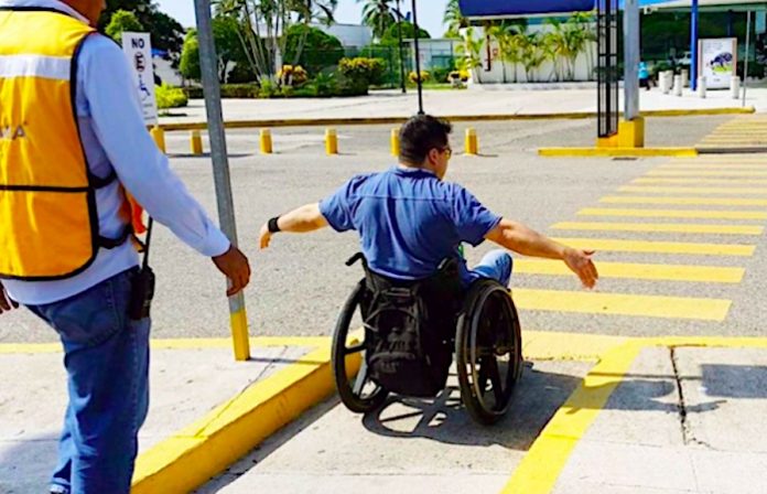 Plantean aumentar estímulos fiscales a patrones que empleen a personas con discapacidad