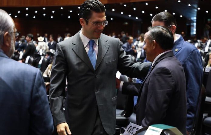 El gobierno debe emprender acciones para que no le falte agua a las familias: Jorge Romero