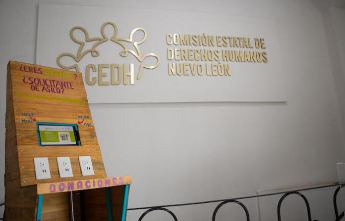 Instalan dispositivo de consulta para migrantes en la CEDHNL