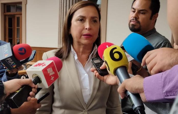 Niega Cristina Díaz que reunión de seguridad haya sido un “estirón de orejas”