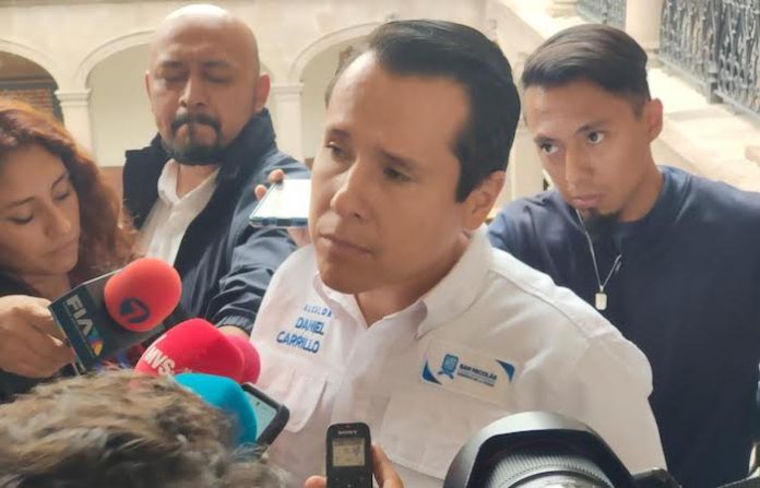 Apunta Carrillo “fallas de comunicación” detrás movilización policíaca contra el Estado