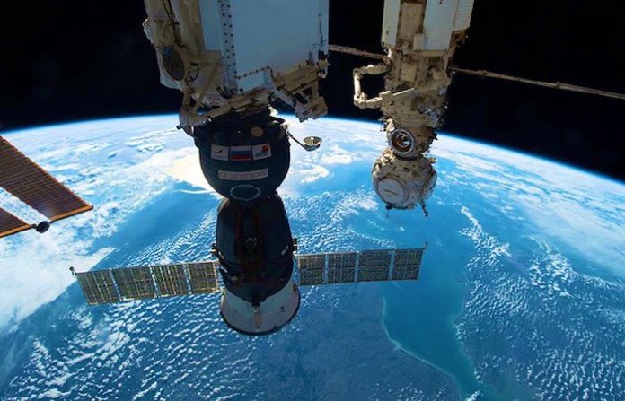 El carguero ruso Progress MS-24 salva la EEI de un choque con desechos espaciales