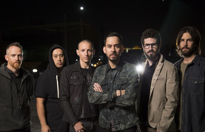 Demanda exbajista a Linkin Park