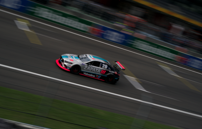 Ivanna Richards dejó huella en el Autódromo Hermanos Rodríguez