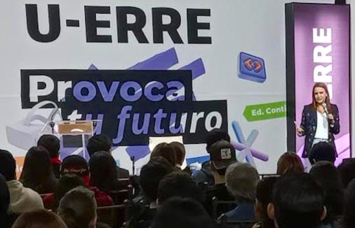 Confirma Clara Luz que irá con Morena por el Senado