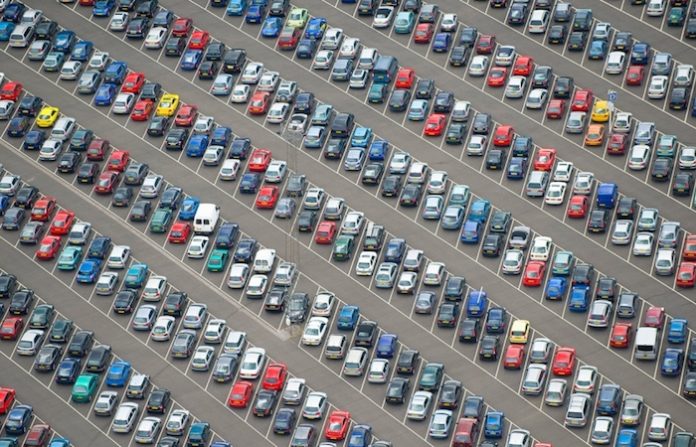 Caen 6 % las exportaciones mexicanas de vehículos ligeros en primer trimestre de 2025