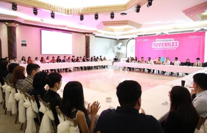 Integra Guadalupe red de promotores juveniles