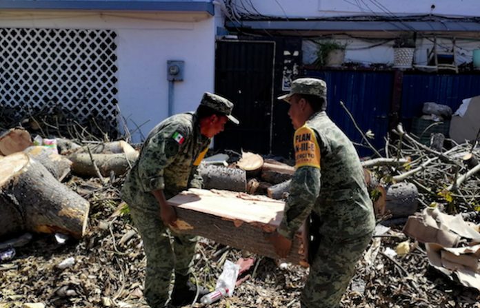 Gobierno mexicano comienza reconstrucción de 250.000 viviendas destruidas por huracán Otis