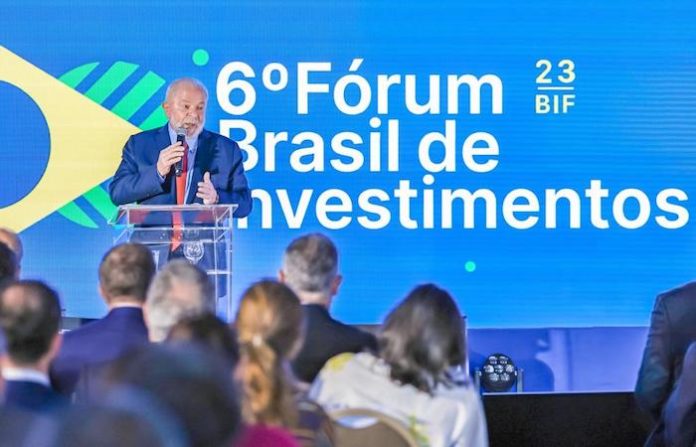 Lula se compromete a garantizar estabilidad política, fiscal y jurídica en Brasil