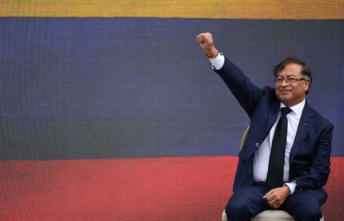 Presidente de Colombia niega estar interesado en la reelección